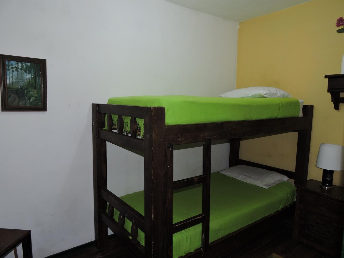 Chocolate Hostel Bogota Exterior photo
